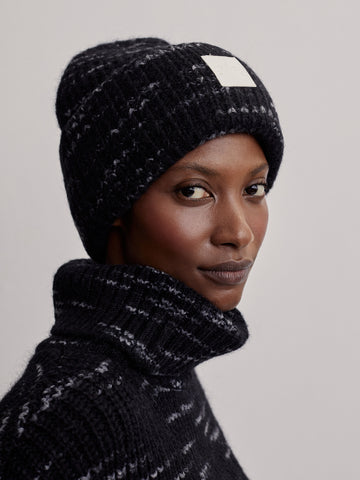 Varley Dale Beanie - Black/Cloud Dancer