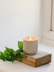 St Eval Sand Dune Candle Pot - Bergamot & Nettle