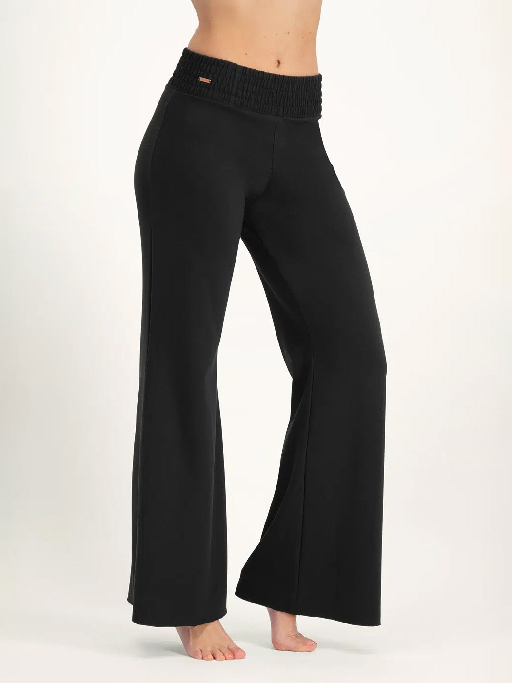 Urban Goddess Flow Wide-Leg Yoga Pants - Onyx Black