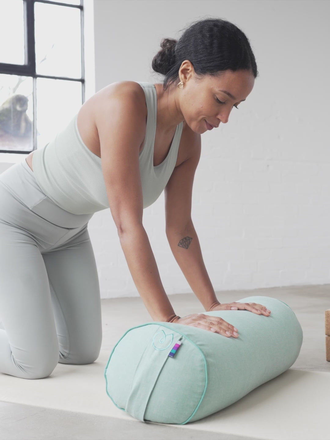 Yogamatters Organic Cotton Chambray Buckwheat Bolster