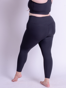Girlfriend Collective 7/8 Length High Rise Pocket Leggings at
