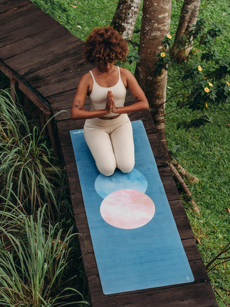 Curve Yoga Mat - Wide Yoga Mat for more space to the tall yogis
