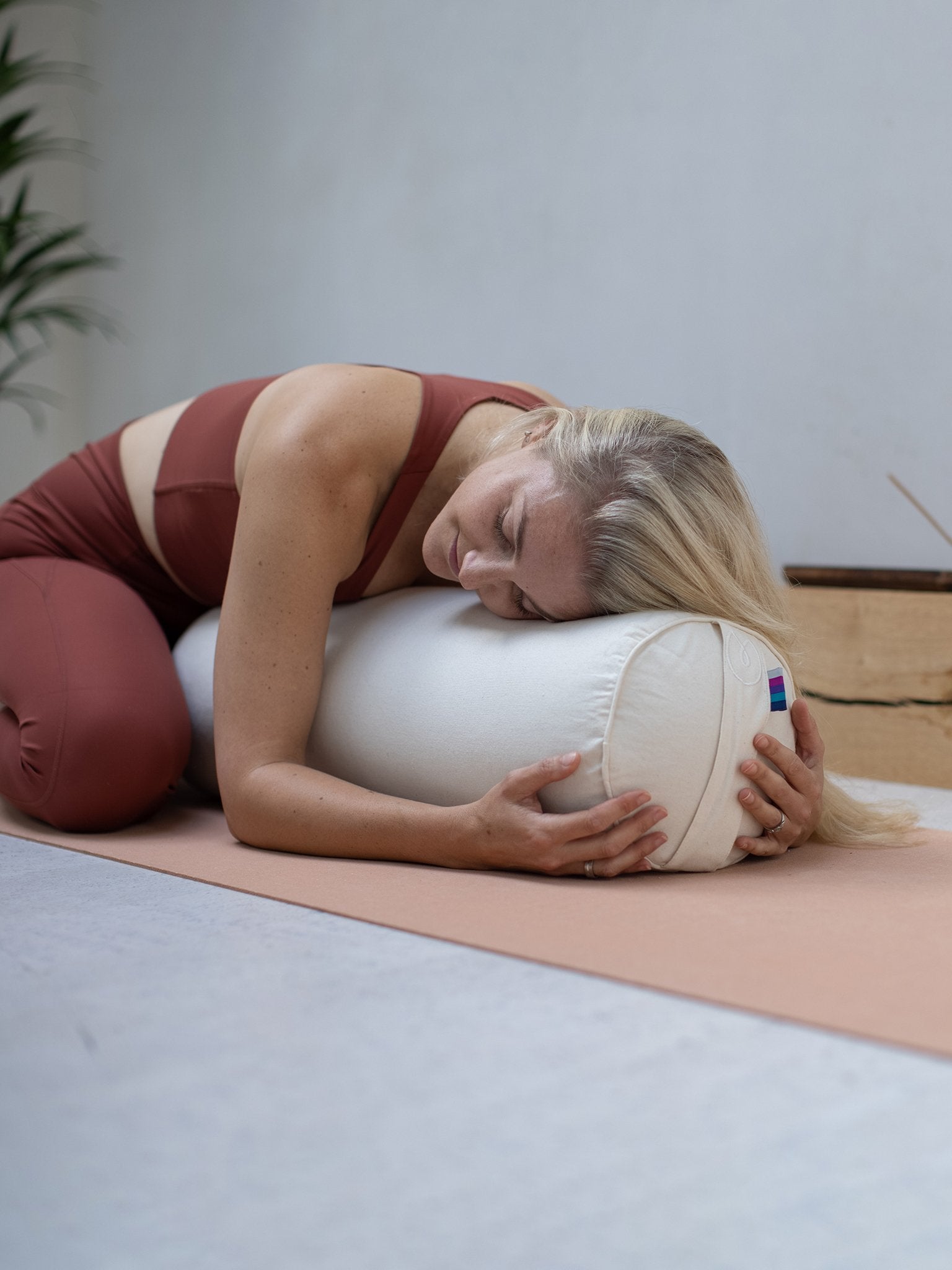 Yogamatters Organic Cotton Chambray Buckwheat Bolster